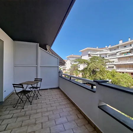 アパート Tramonti ペスカーラ