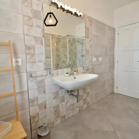 Tramonti Apartamento *